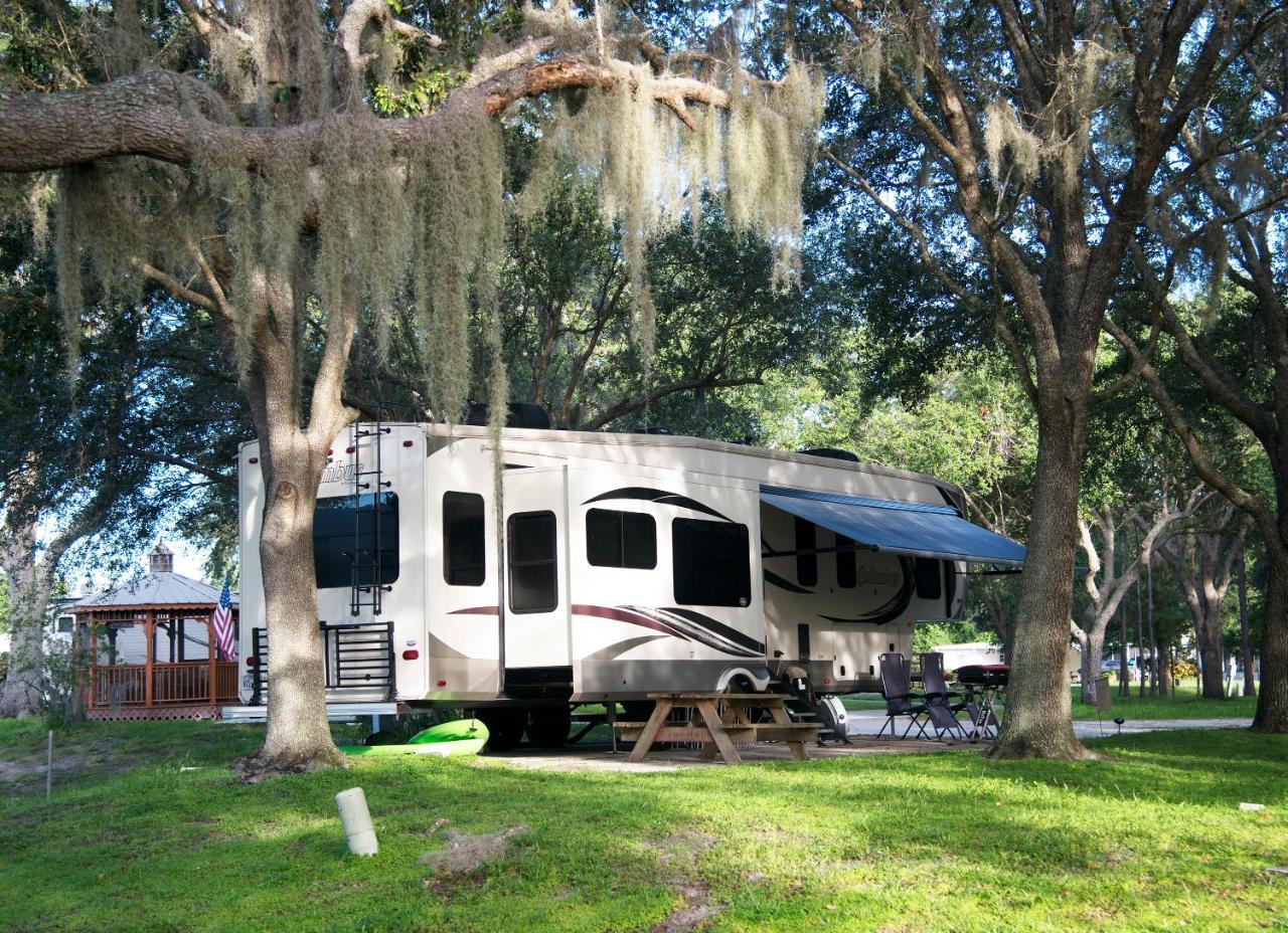 Camp Mack Lodge, Marina & Rv Resort Lake Wales Eksteriør bilde